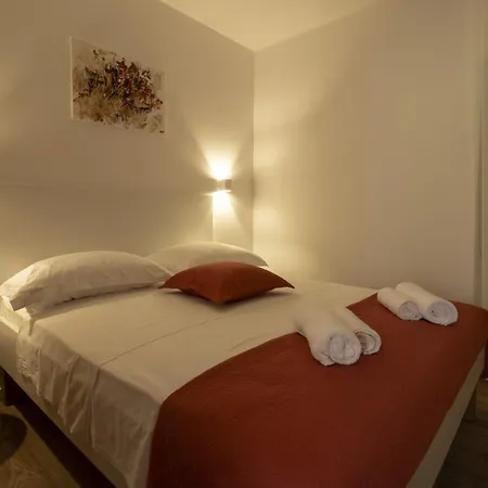Vakantiehuis Kuca Za Odmor Jela Trogir