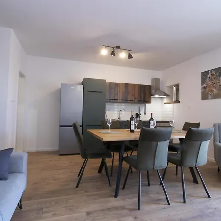 Hébergement de vacances Kuca Za Odmor Jela Trogir